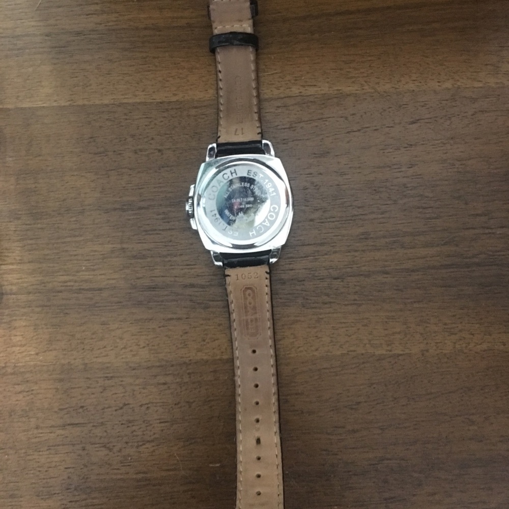 Watch - Picture 2 of 2